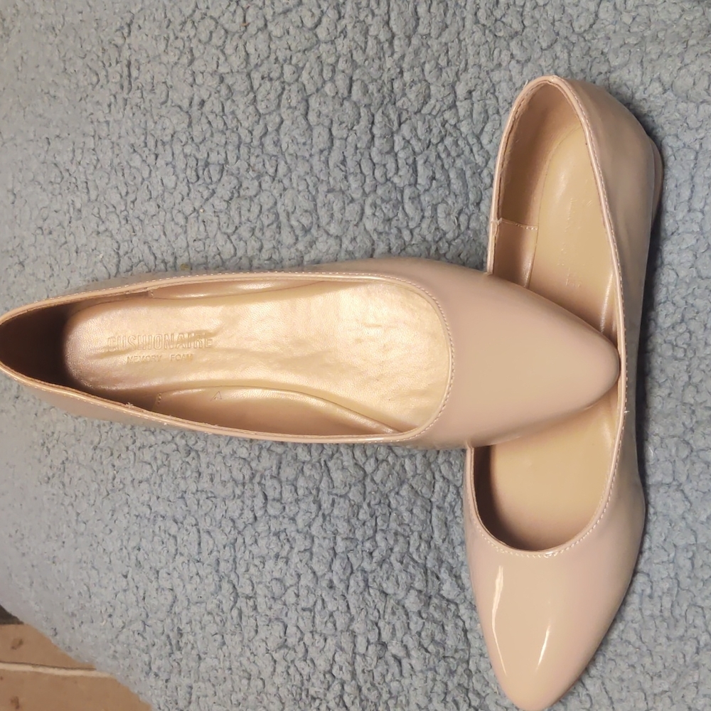 nude cushion aire memory-foam flats